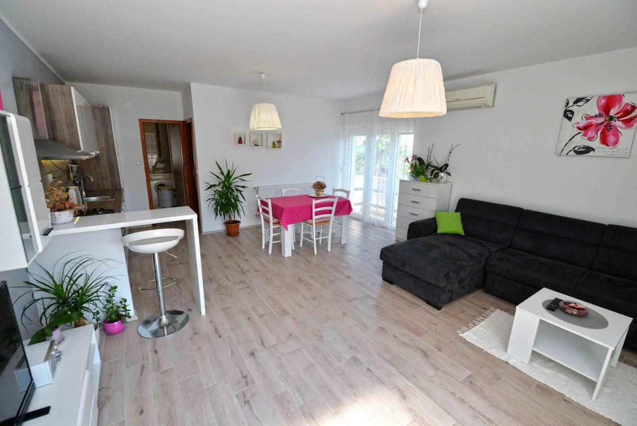 Apartment Kristina Murter Dış mekan fotoğraf
