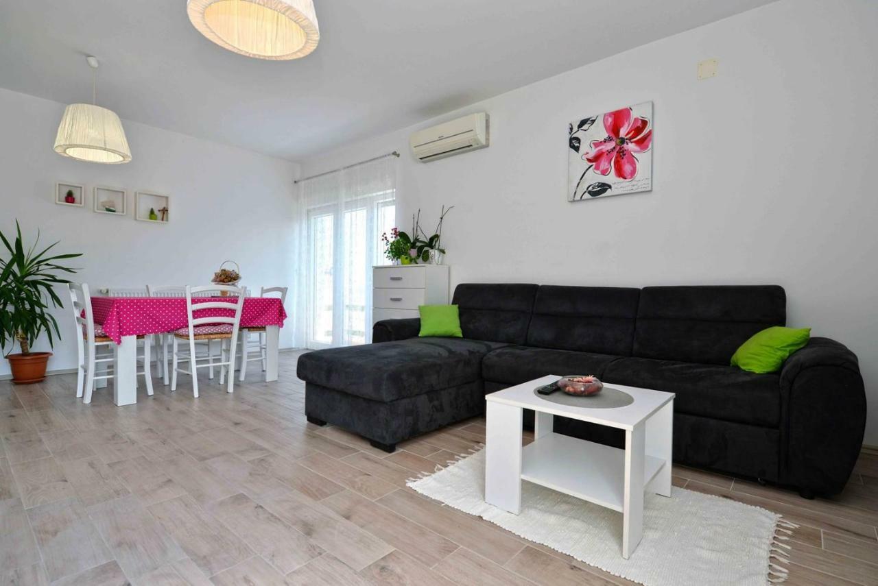 Apartment Kristina Murter Dış mekan fotoğraf